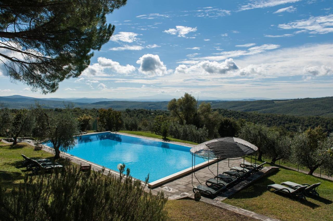 Casa Vacanze Villa Giusterna Monte Benichi Buitenkant foto