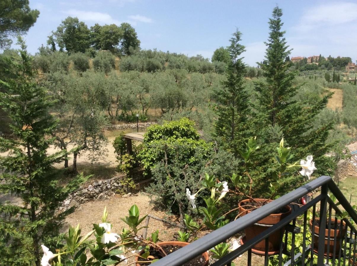 Casa Vacanze Villa Giusterna Monte Benichi Buitenkant foto